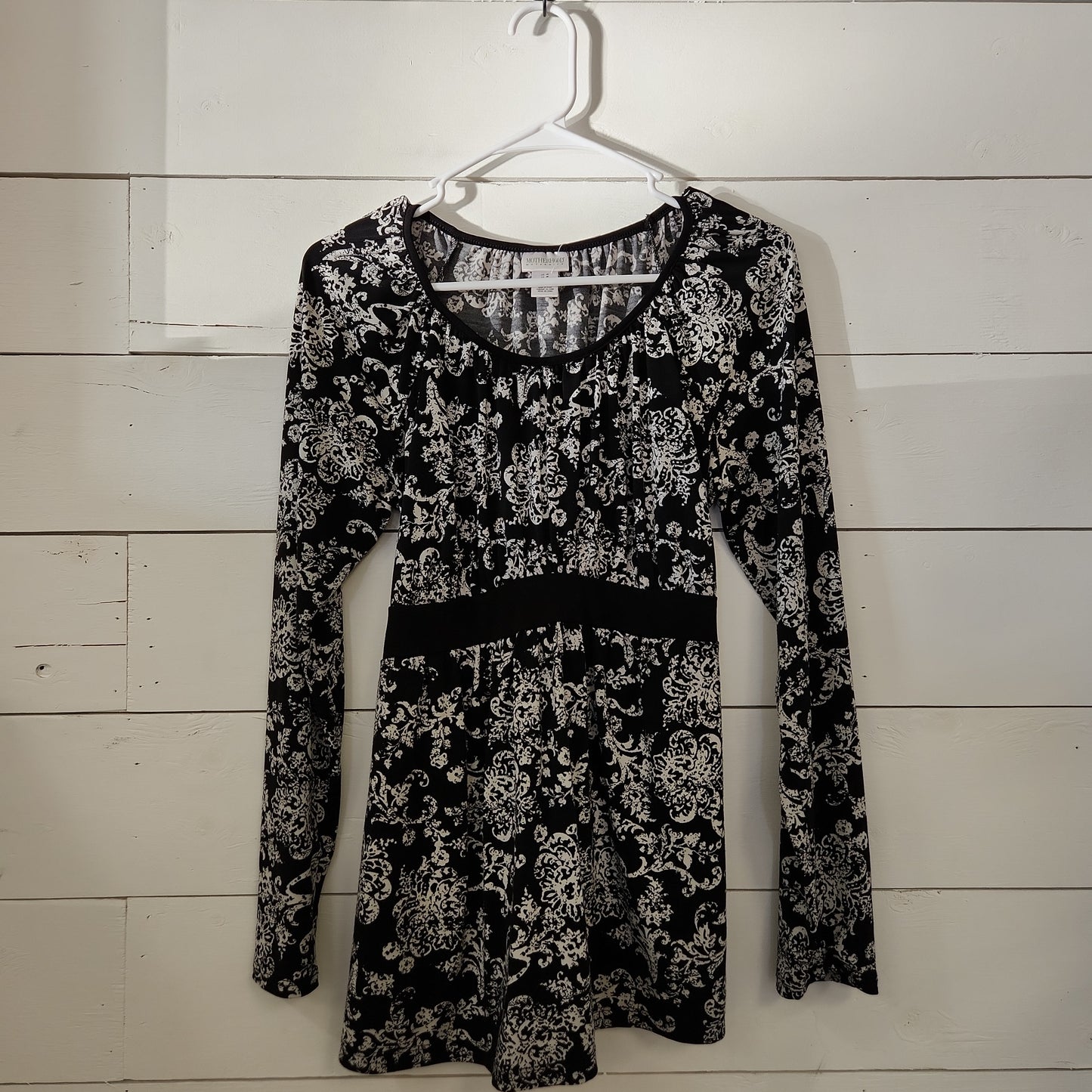 Size M | Motherhood Maternity Tie Back Blouse | Secondhand