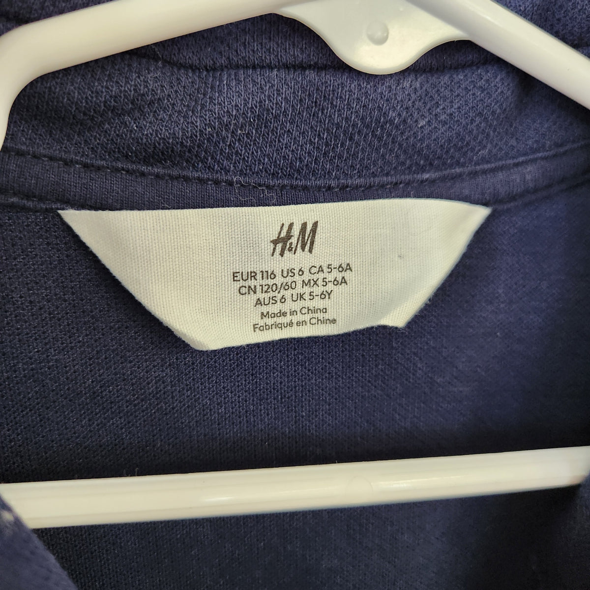 Size 6 | H&M Navy Blazer | UBNUU