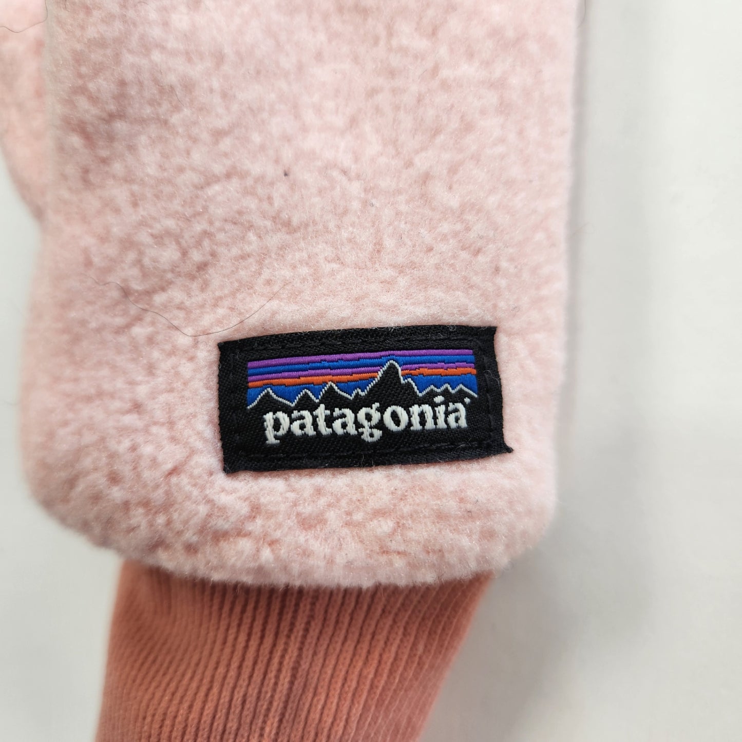 Size 3-6m | Patagonia Kids' Gloves | UBNUU
