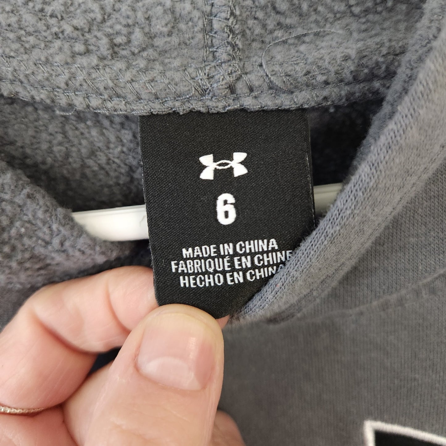 Size 6 | Under Armour Kids' Hoodie | UBNUU