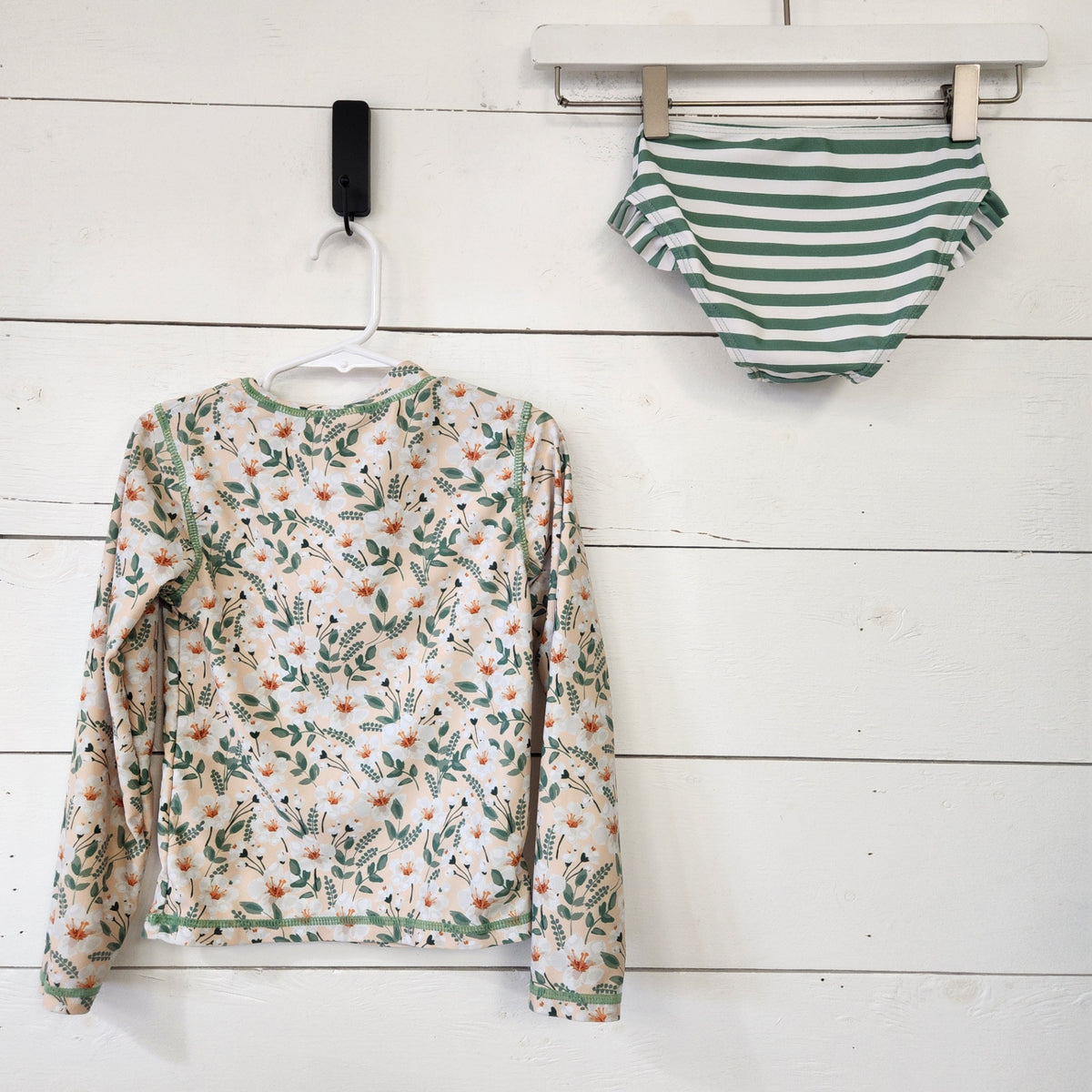 Size 5T | Unknown Kids' Swimwear | UBNUU