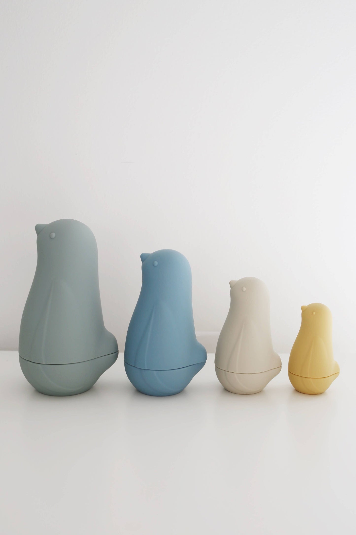 Silicone Nesting Penguin Set