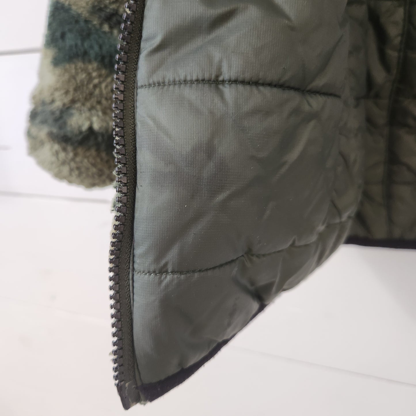 Size 7-8 | Eddie Bauer Reversible Fleece Jacket *wear