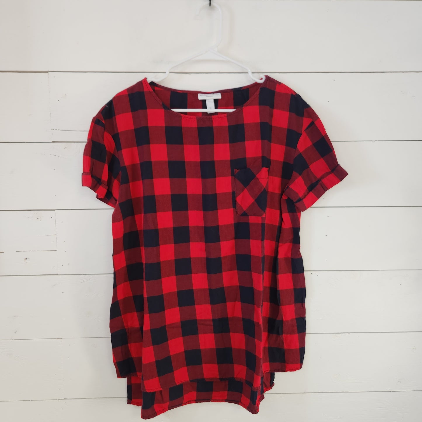 Size M | Liz Lange Maternity Shirt