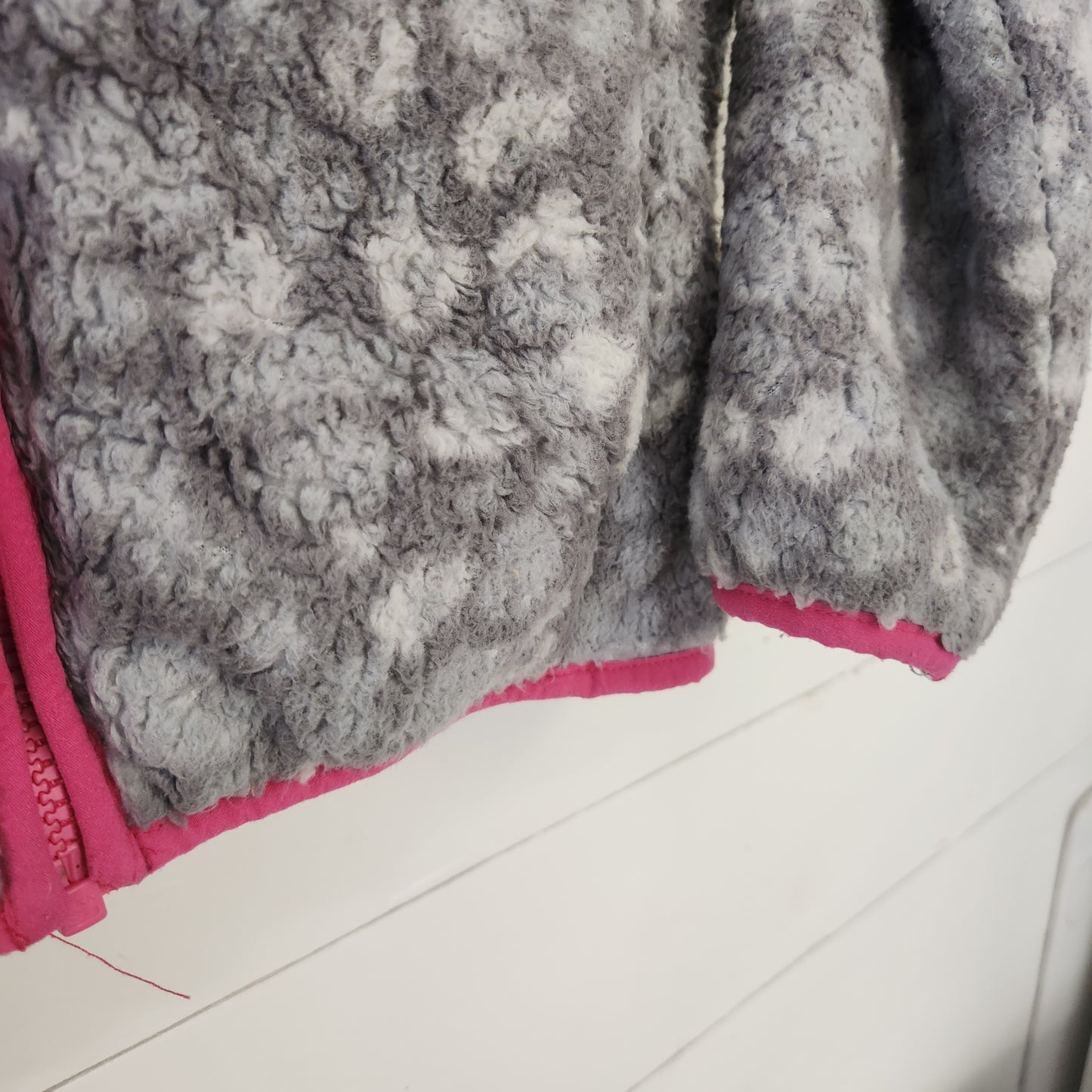 Size 7-8 | Eddie Bauer Grey & Pink Fleece Zip Up *wear