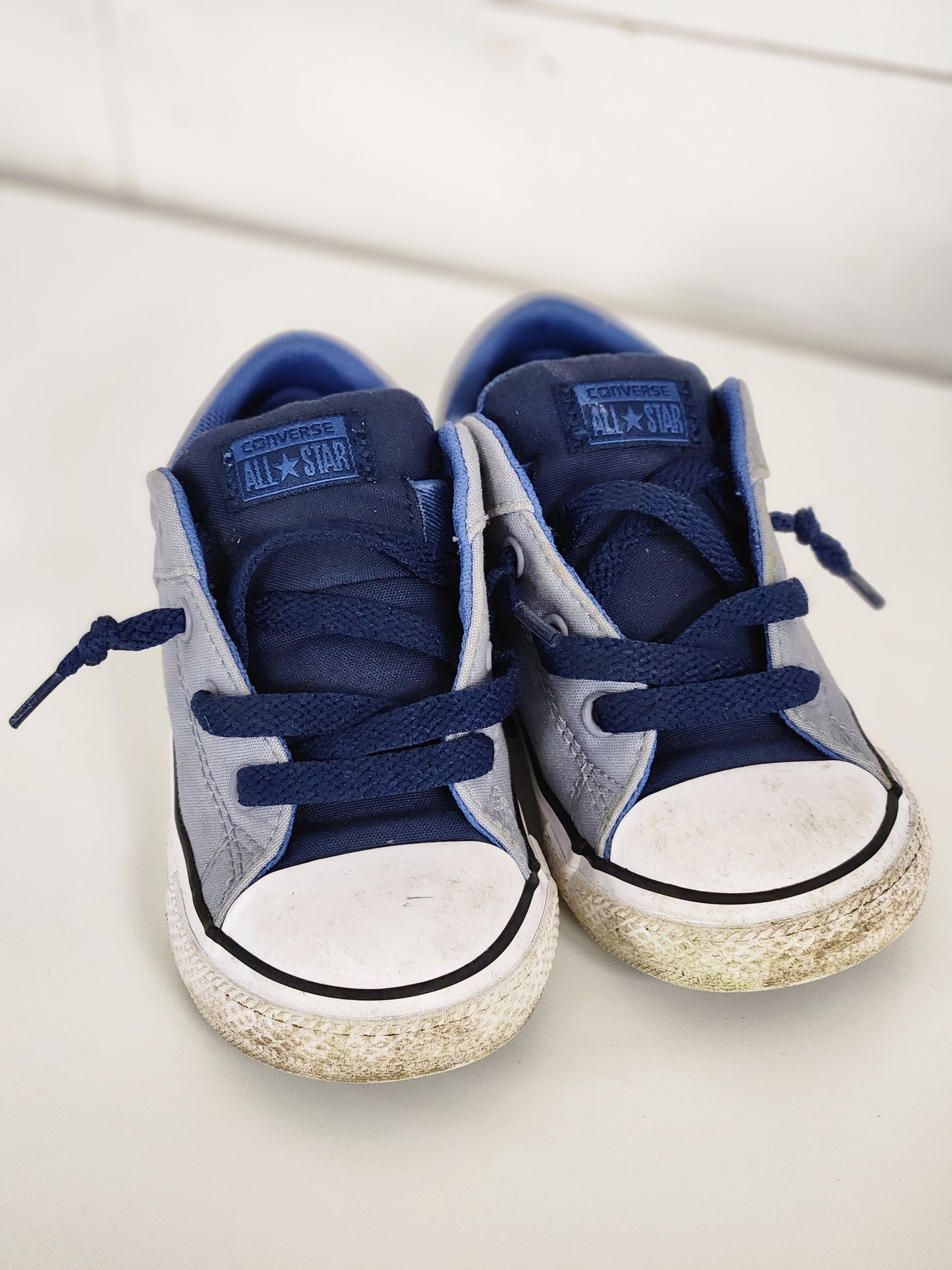 Size 9 | Converse All Star Shoes