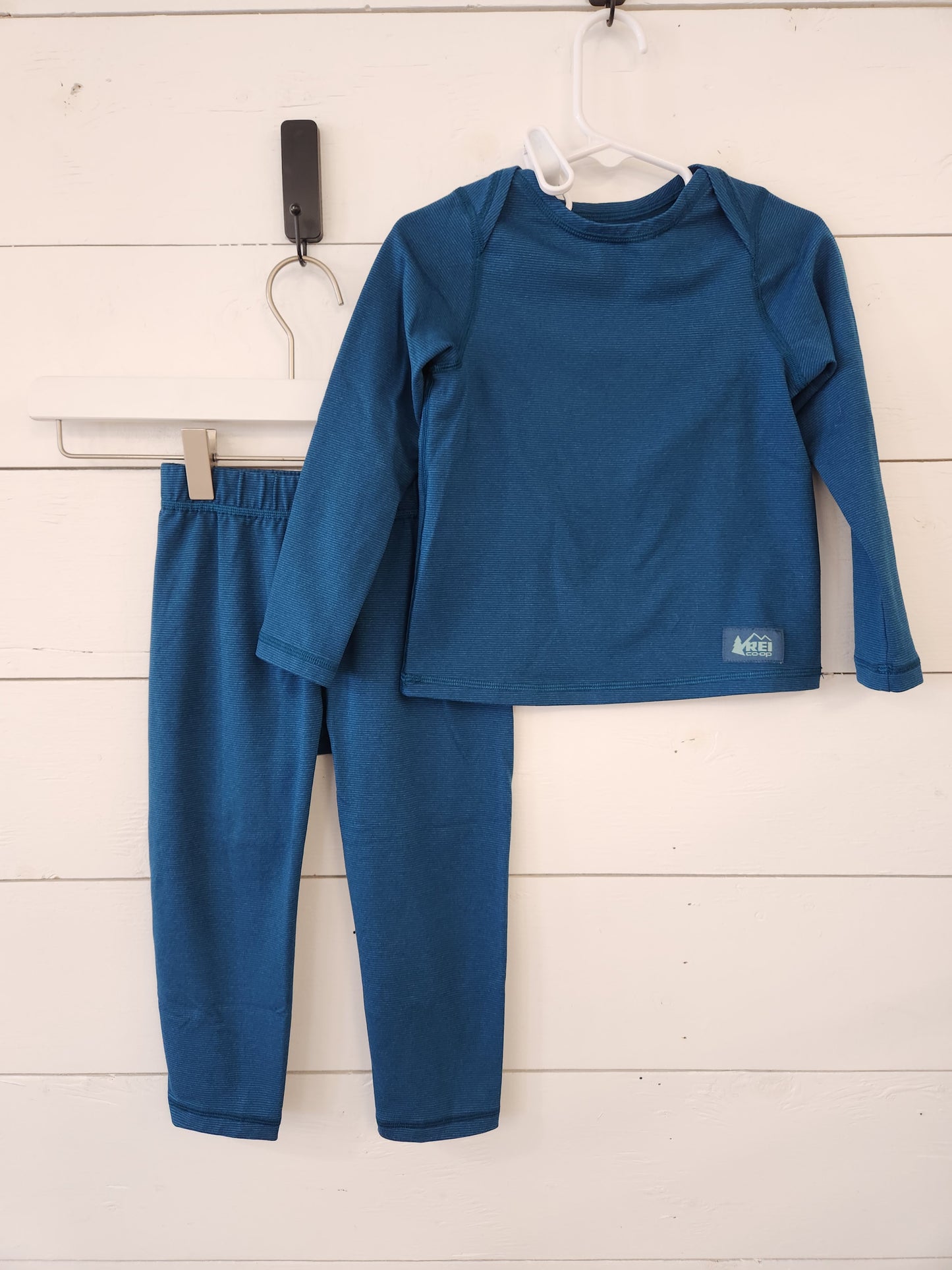 Size 2t | REI Dark Teal Striped Thermal Set