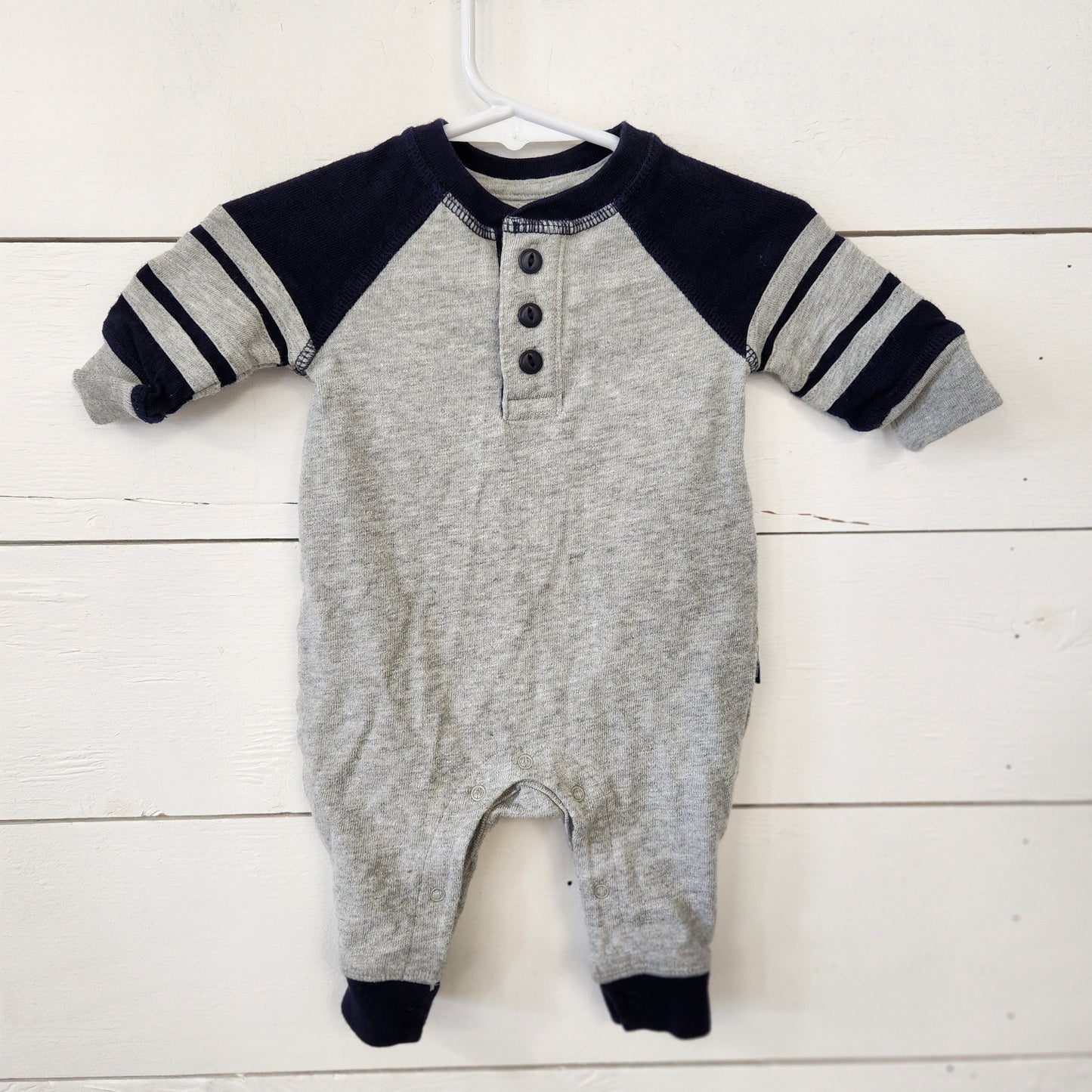 Size 0-3m | Baby Gap Romper