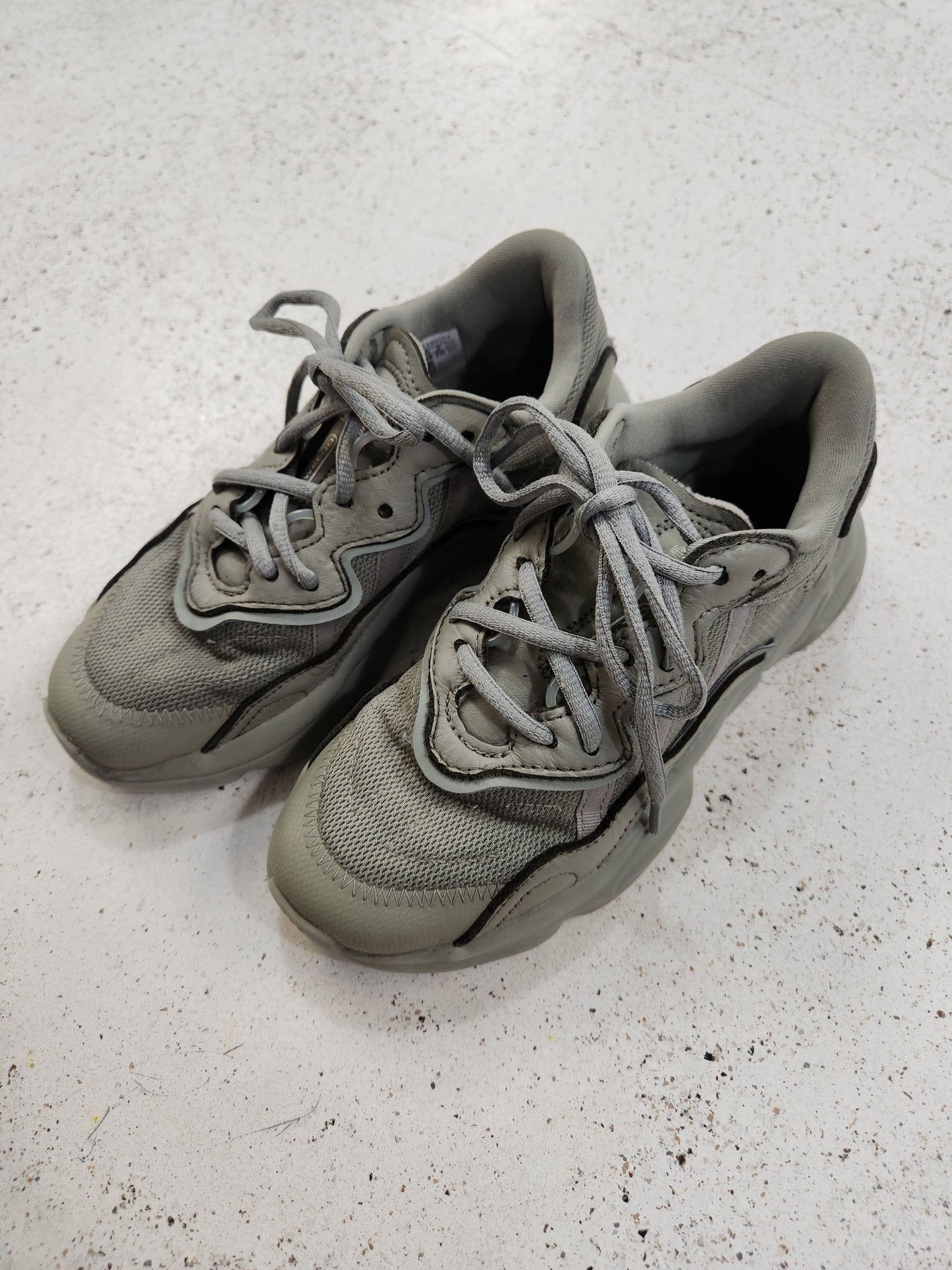 Size 2.5 | Adidas Ortholite Green Shoes