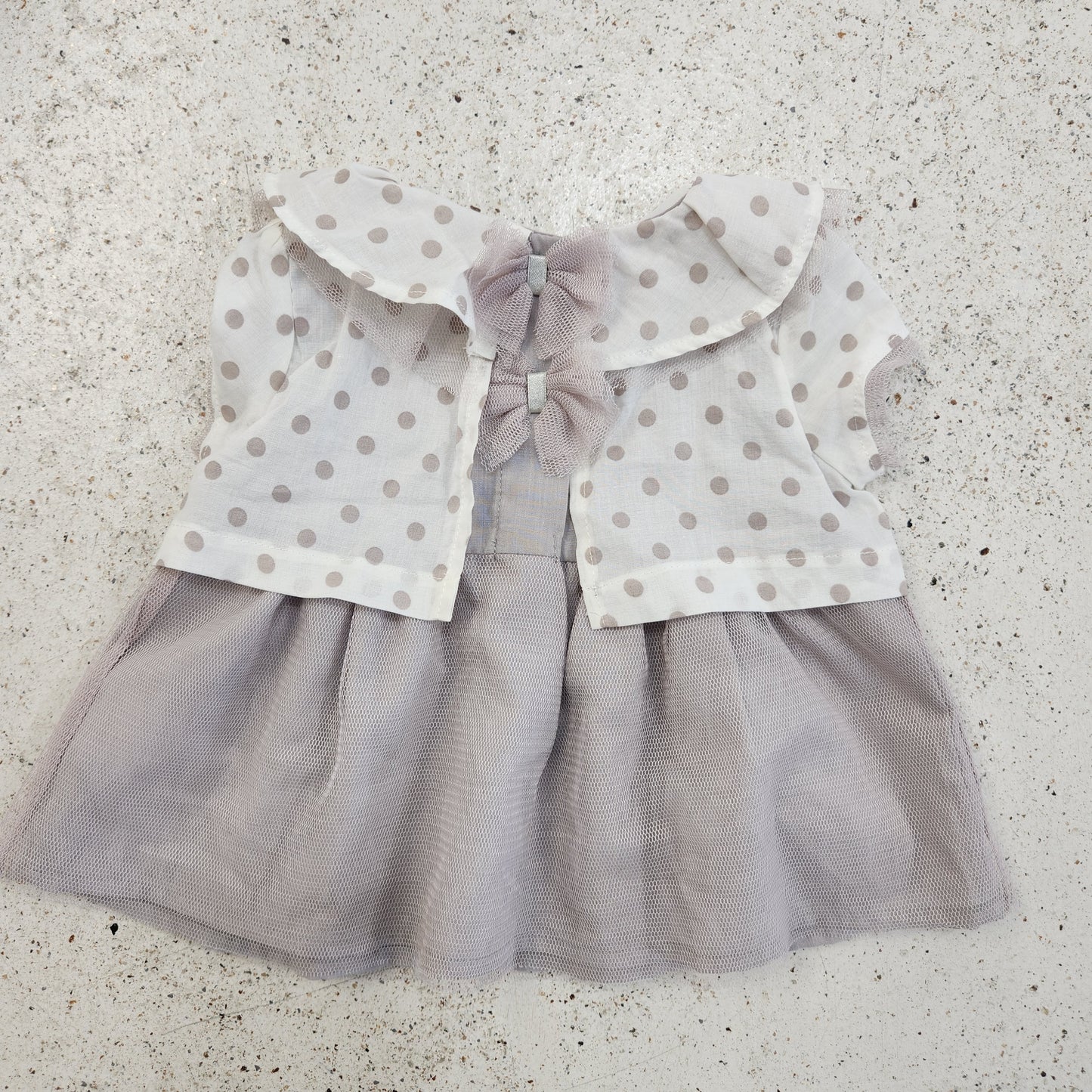 Size 0-3m | Dylan & Abby Grey Polka Dot Set