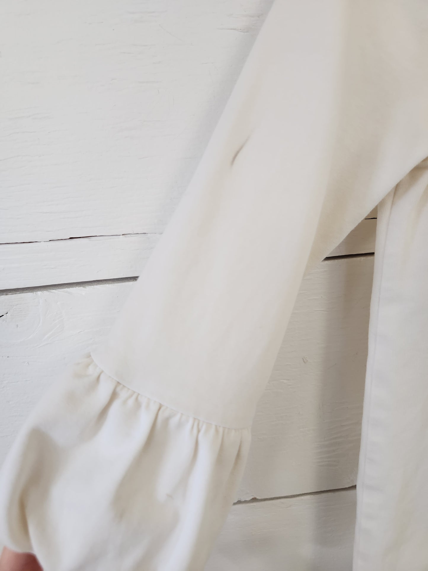 Size 4t | Matilda Jane Cream Bubble Sleeve Shirt *stain