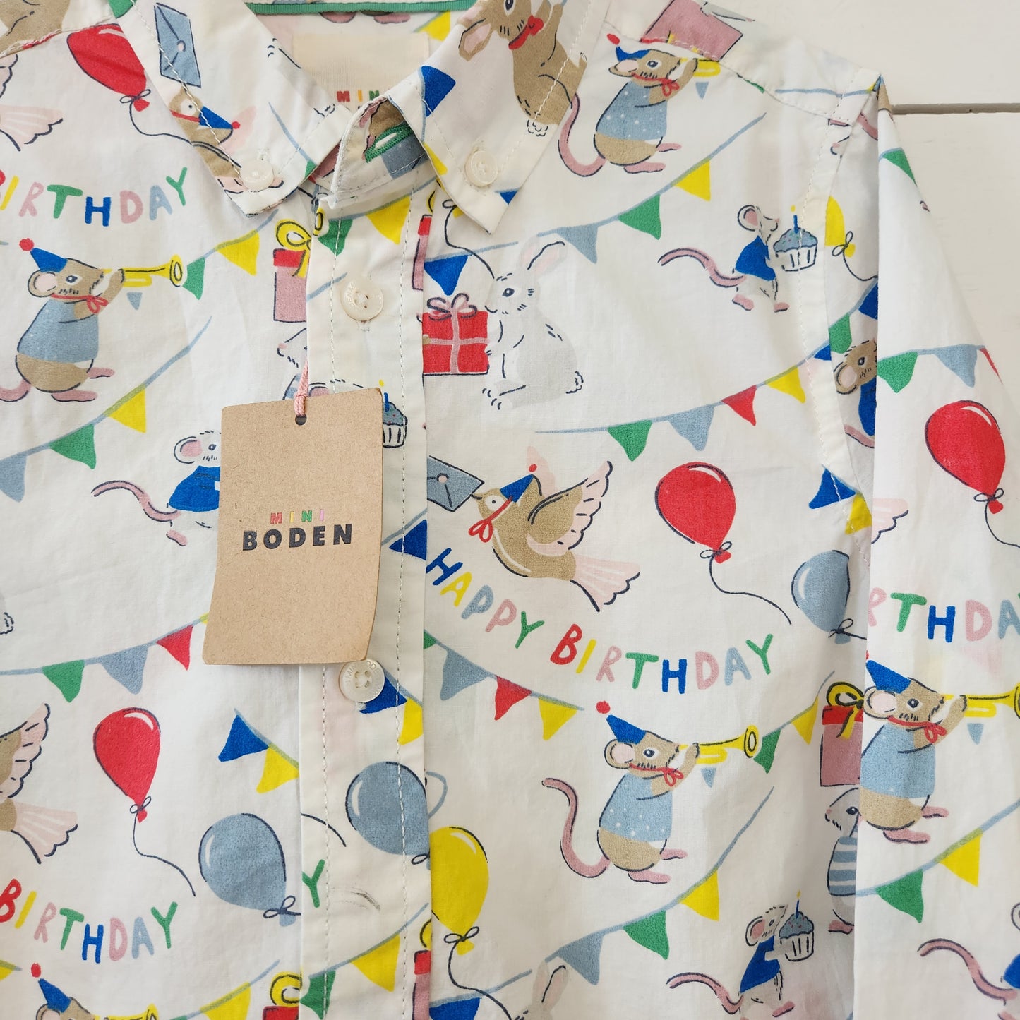 Size 6-7 | Mini Boden Birthday Button Up NWT