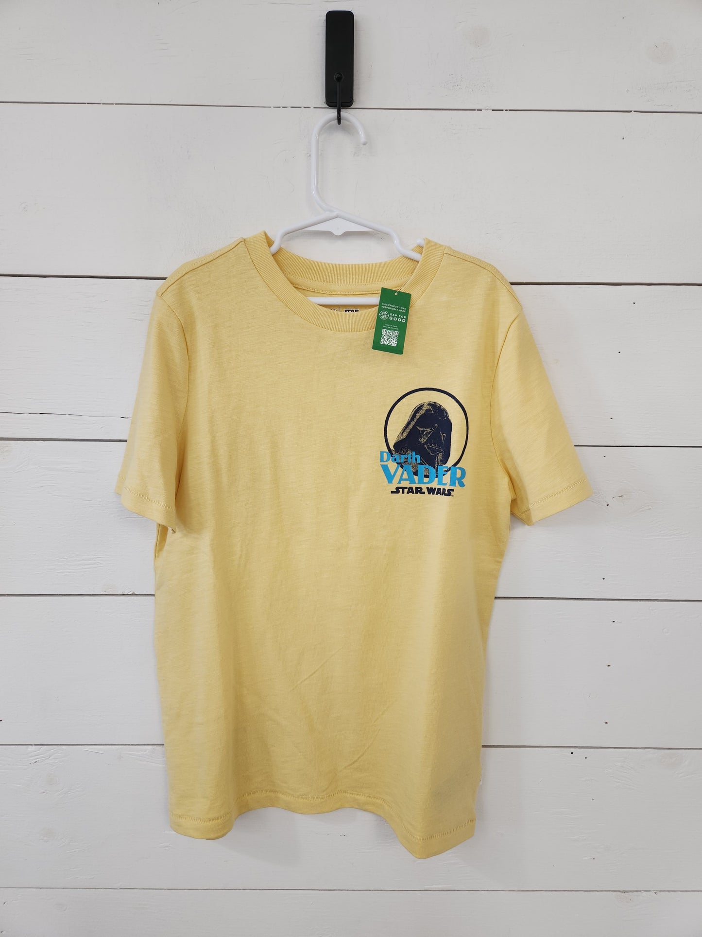 Size M (8) | Gap Darth Vader Yellow Shirt NWT