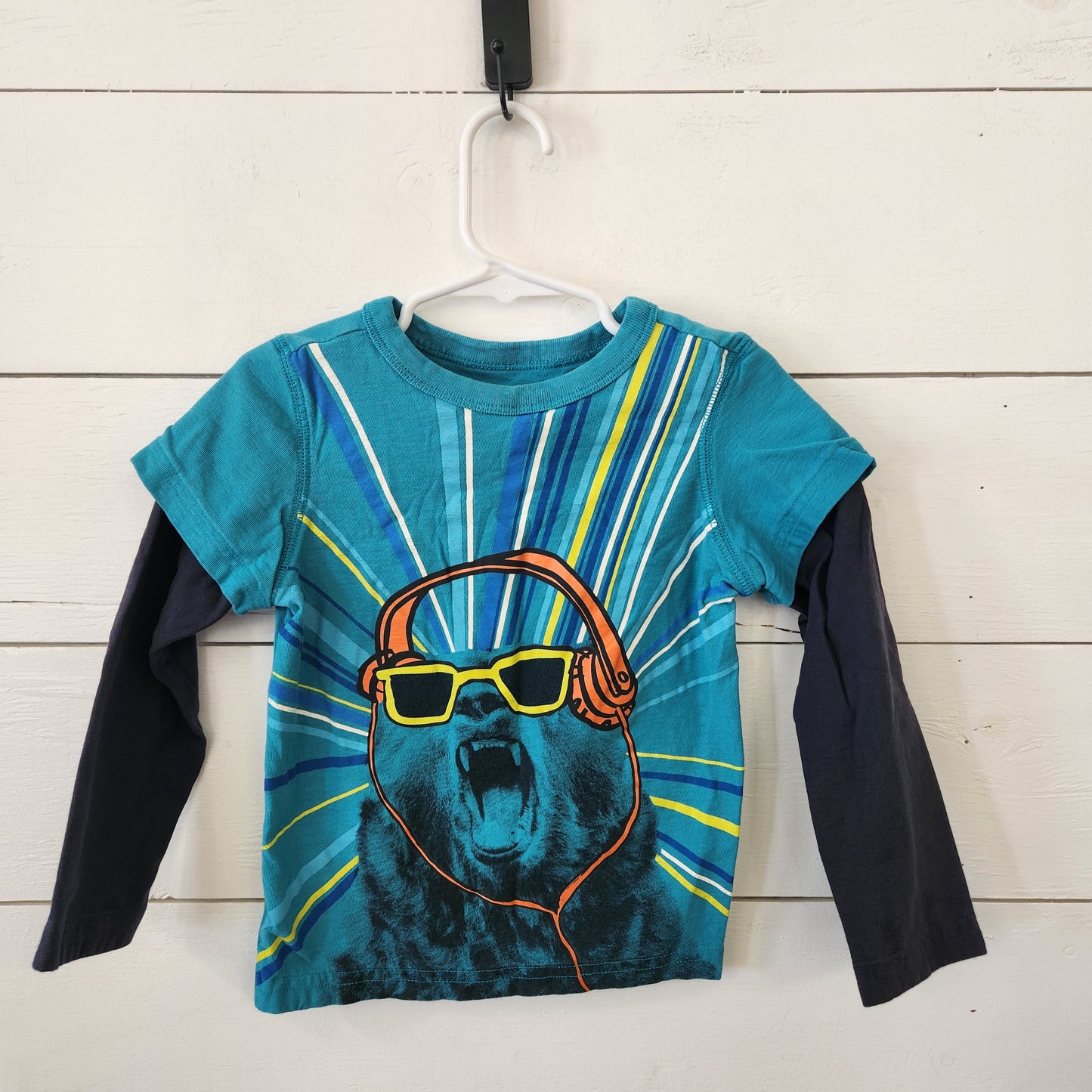 Size 4t | Tea Blue Bear w/ Headphones Longsleeve