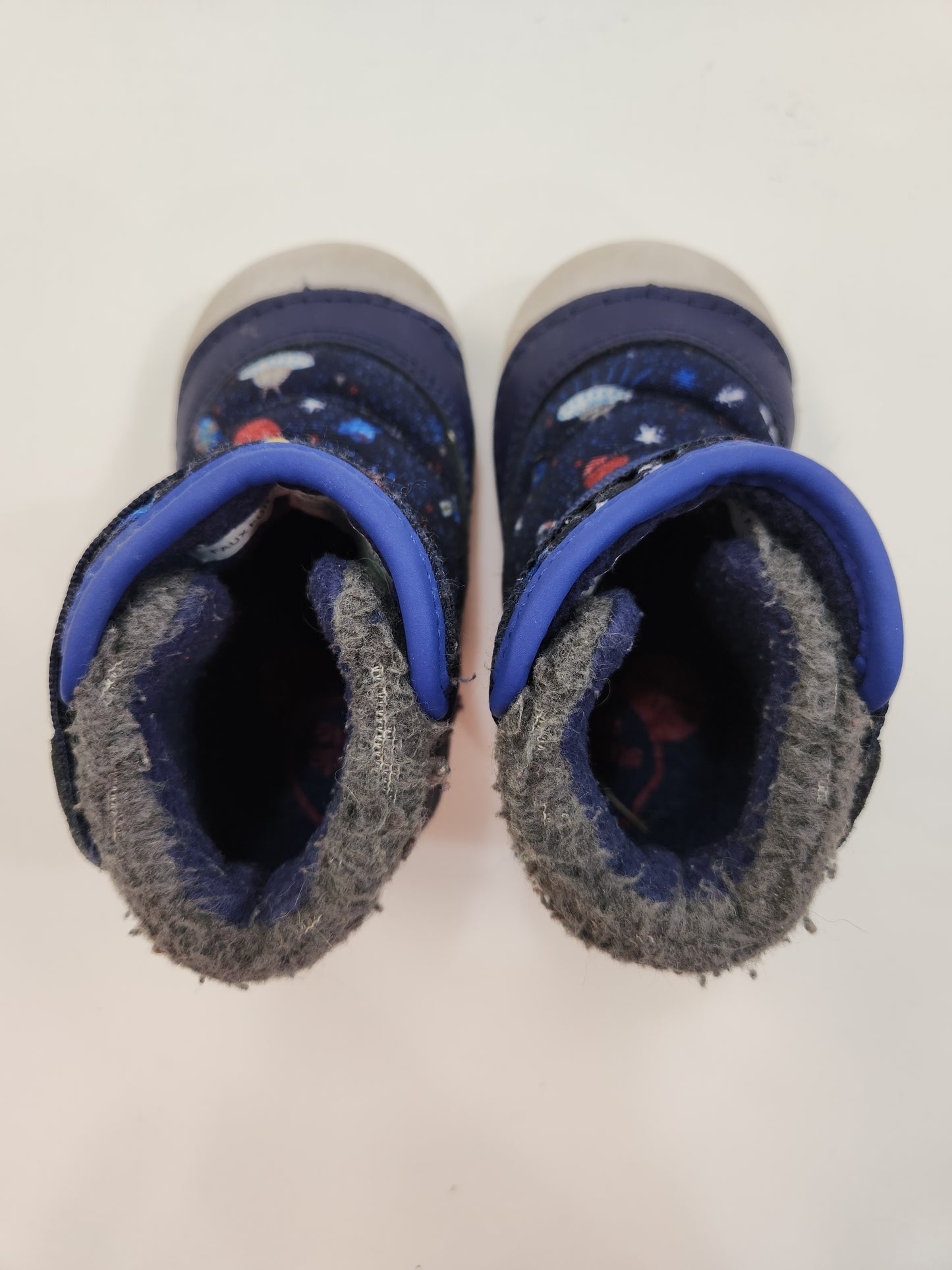 Size 4w | StrideRite Space Winter Boots