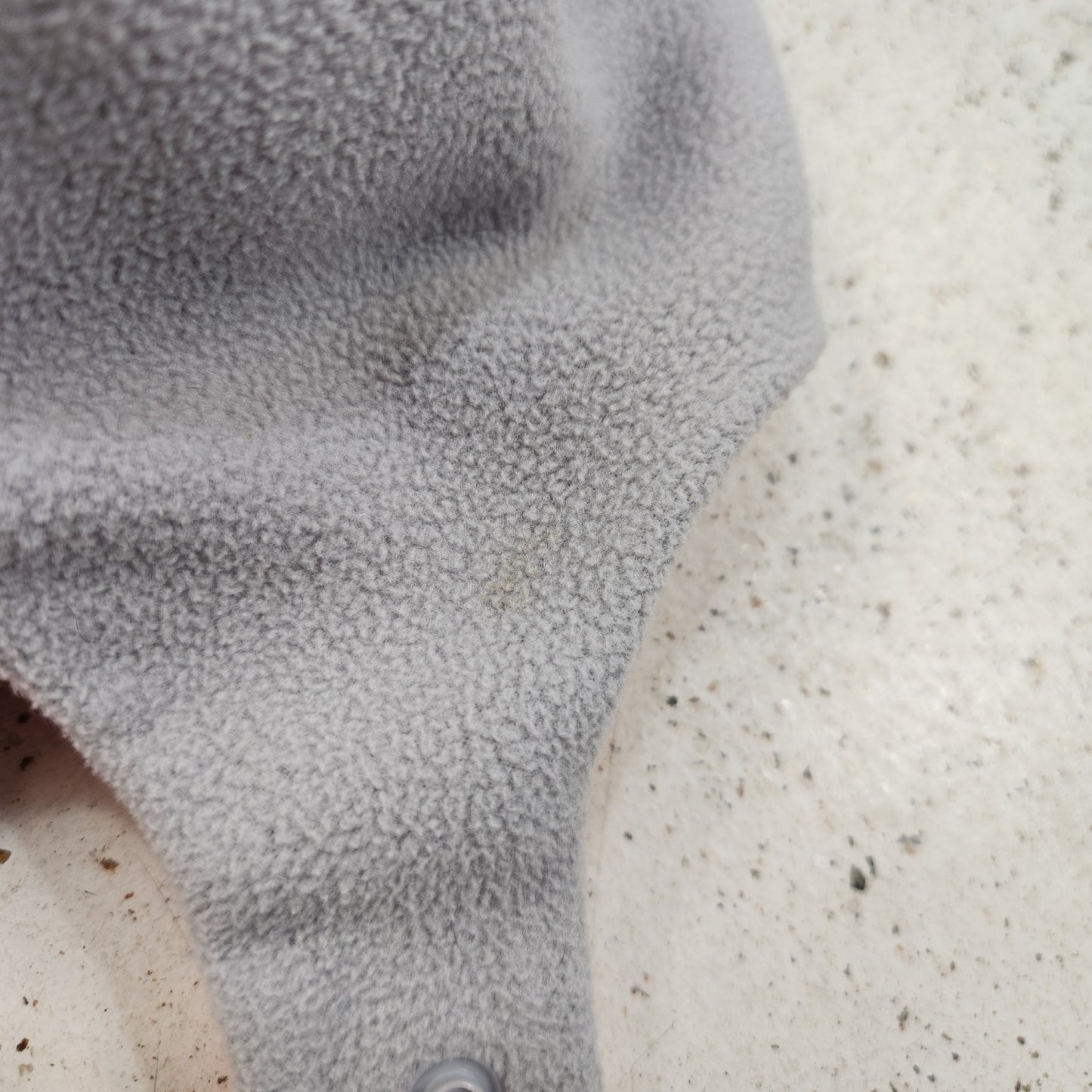 Size 3-6m | Patagonia Fleece Hat *stain