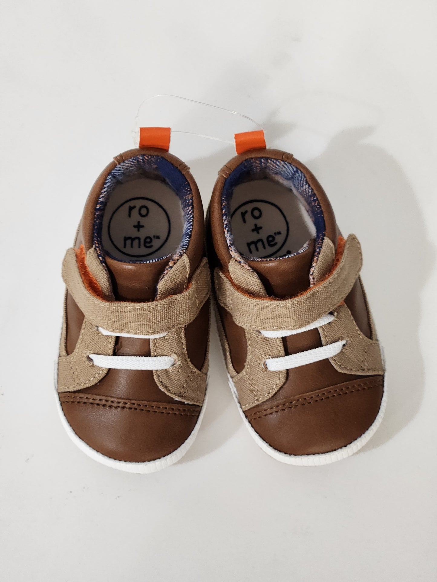 Size 6-12m | Ro + Me Robeez Shoes