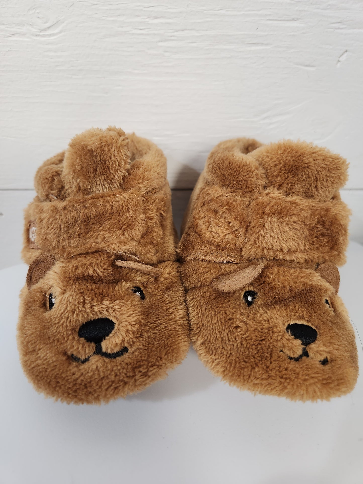 Size 4/5 | UGG bear booties