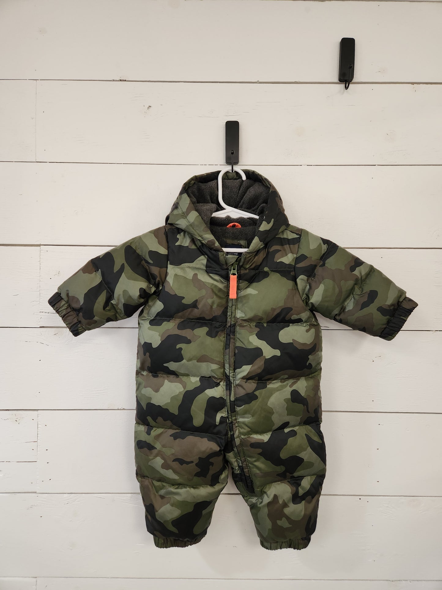 Size 0-6m | Gap Puffer Bunting