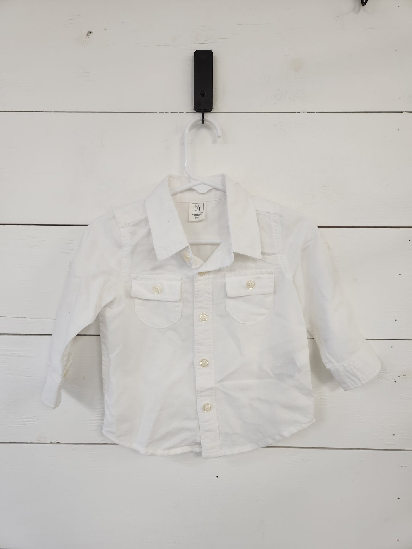 Size 6-12m | Gap Woven Buttondown