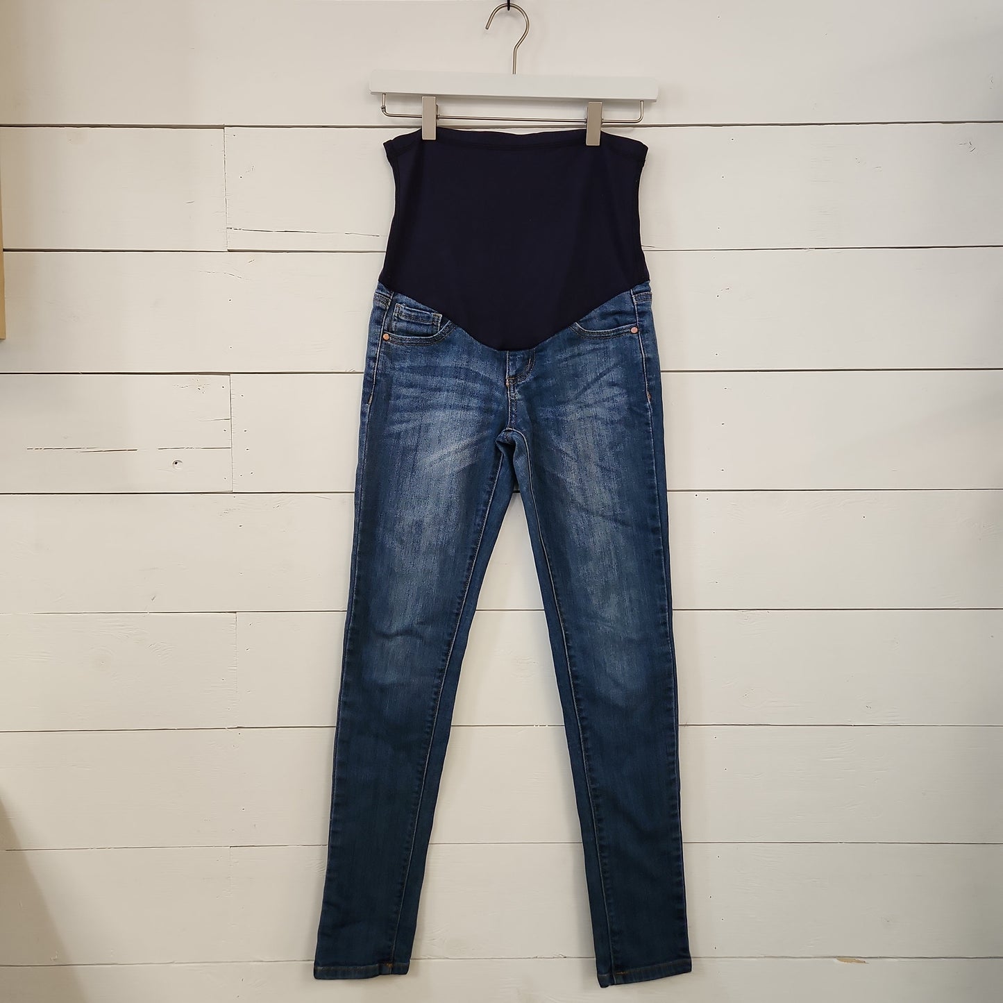 Size 26 | Pink Blush Maternity Jeans | Secondhand