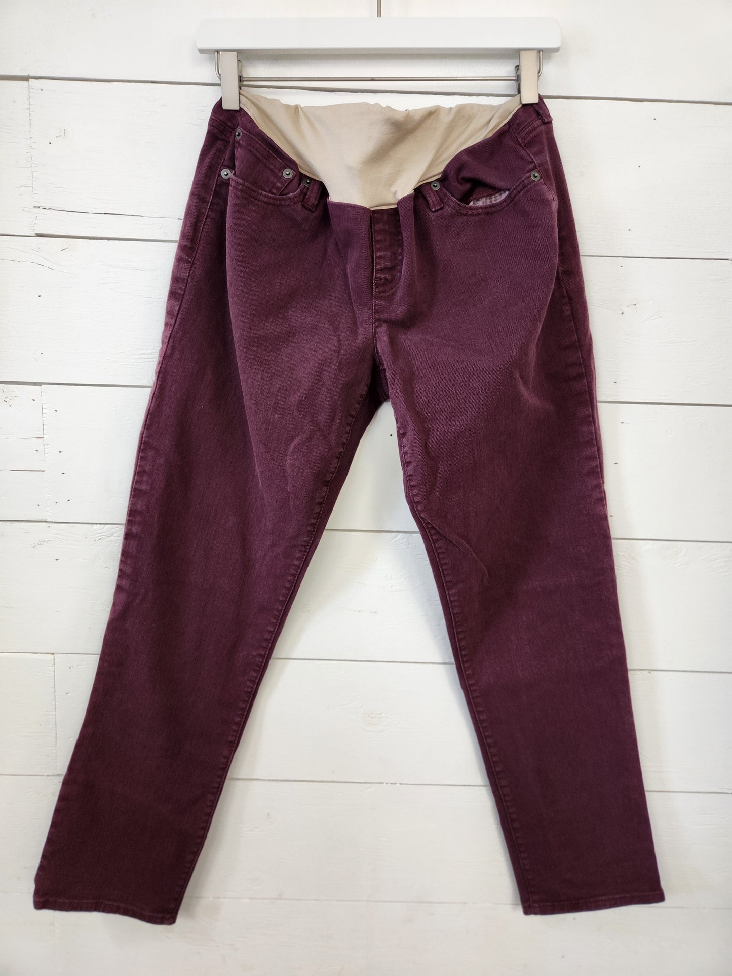 Size  8 |  Gap Maternity Girlfriend Pants