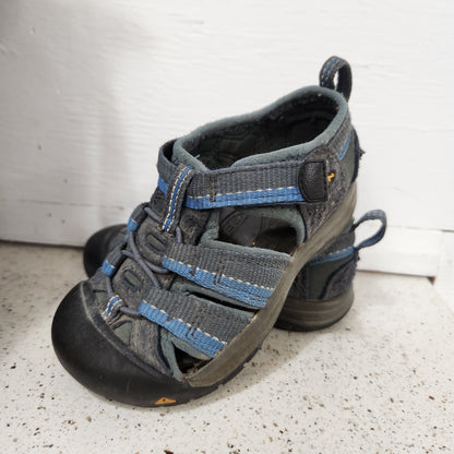 Size 8 | Keen Sandals