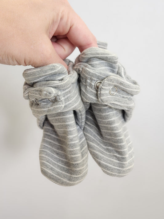 Size OS | Ro+Me Baby Booties