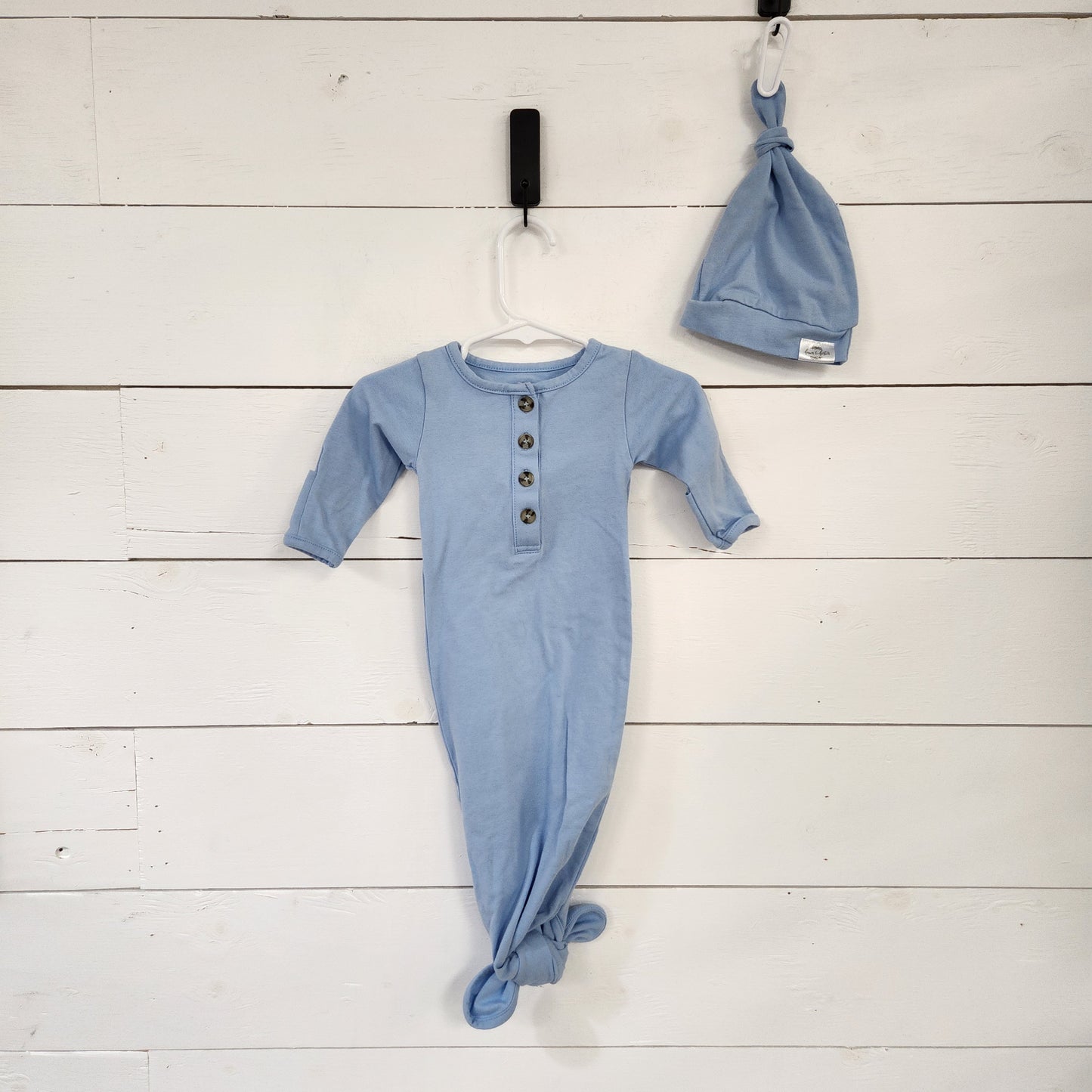 Size 0-3m | fawn + foster Baby Gown/Hat Set