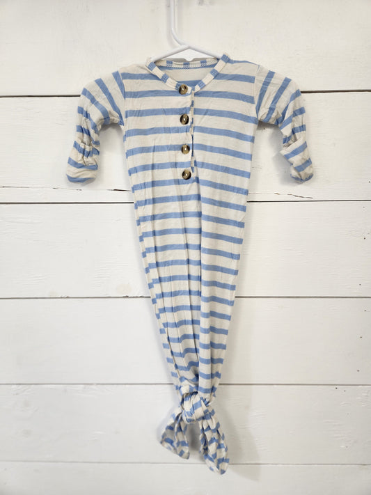 Size Newborn | Lou Lou Knot Gown