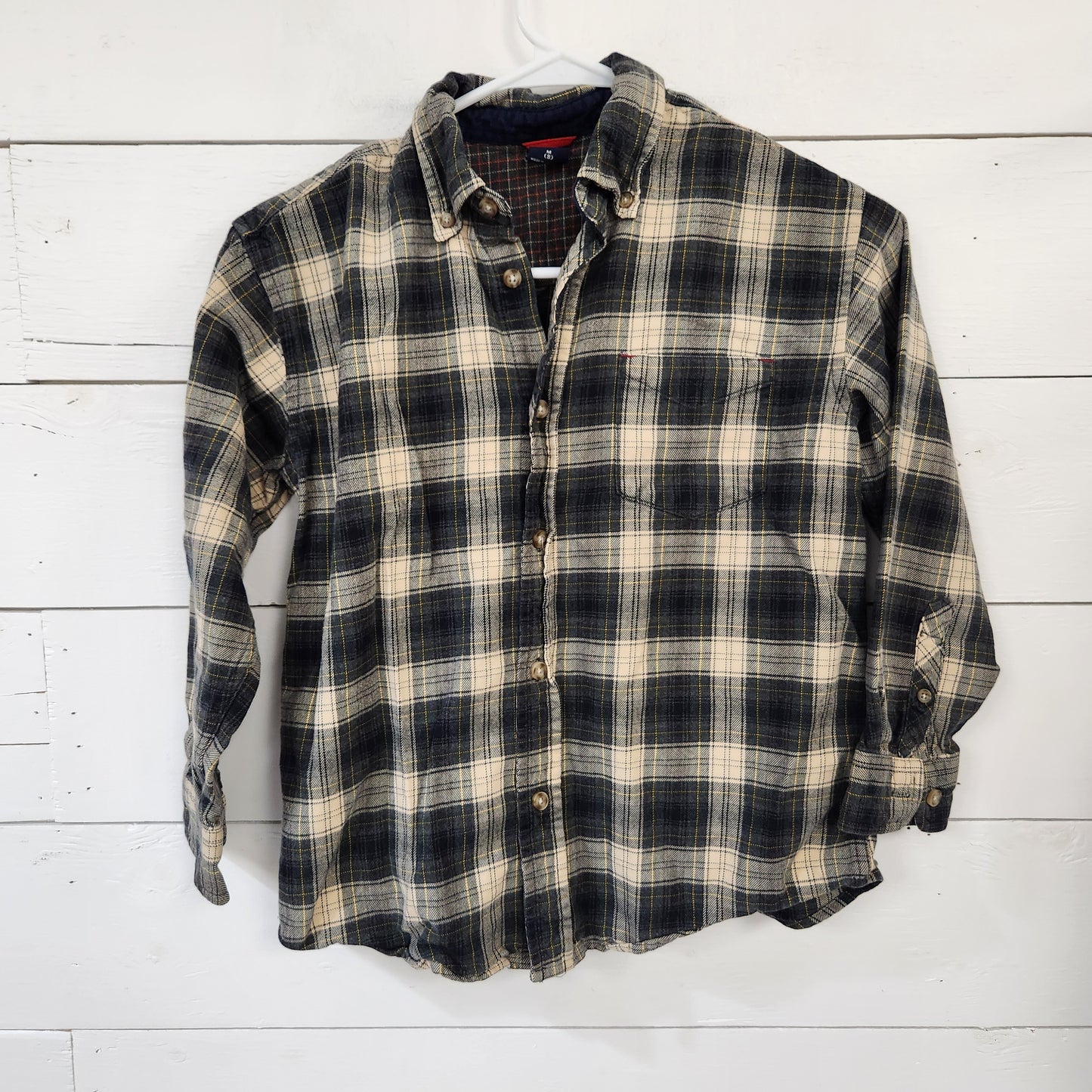 Size M (8) | Gap Black and Tan Flannel