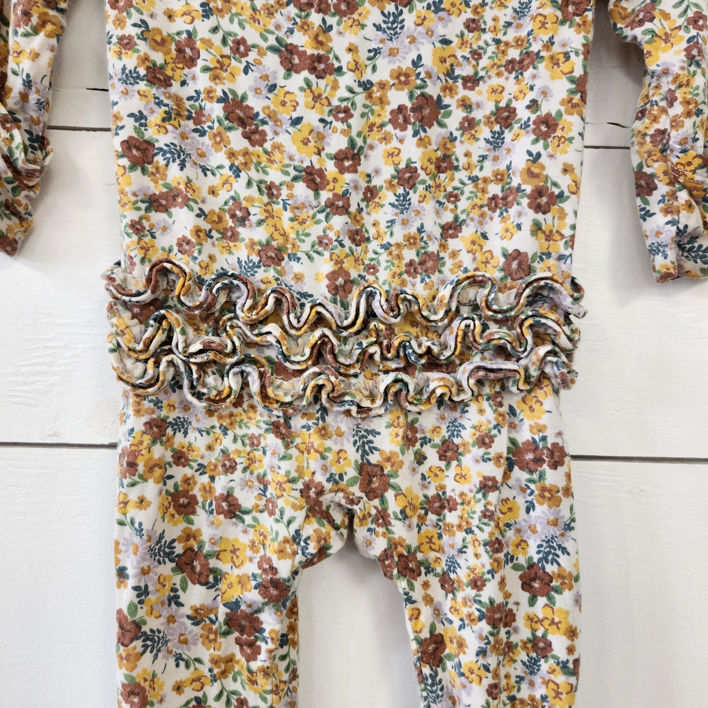 Size 6-9m | Angel Dear Ruffle Zip Sleeper -Small Floral