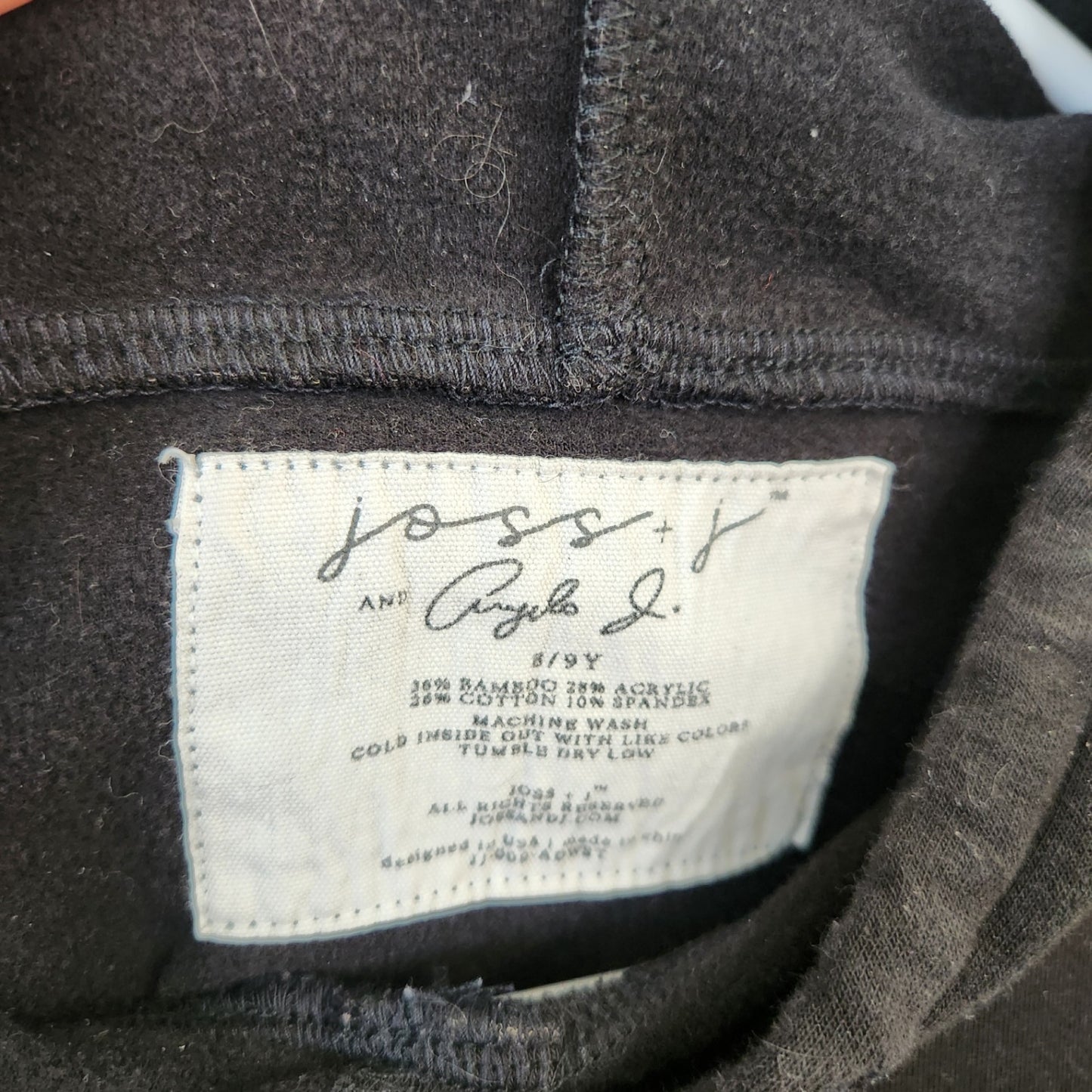 Size 8-9 | Joss & J Black Sweatshirt | UBNUU