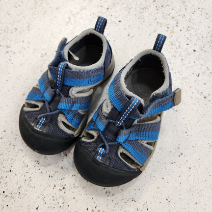 Size 5 | KEEN Kids' Shoes | UBNUU