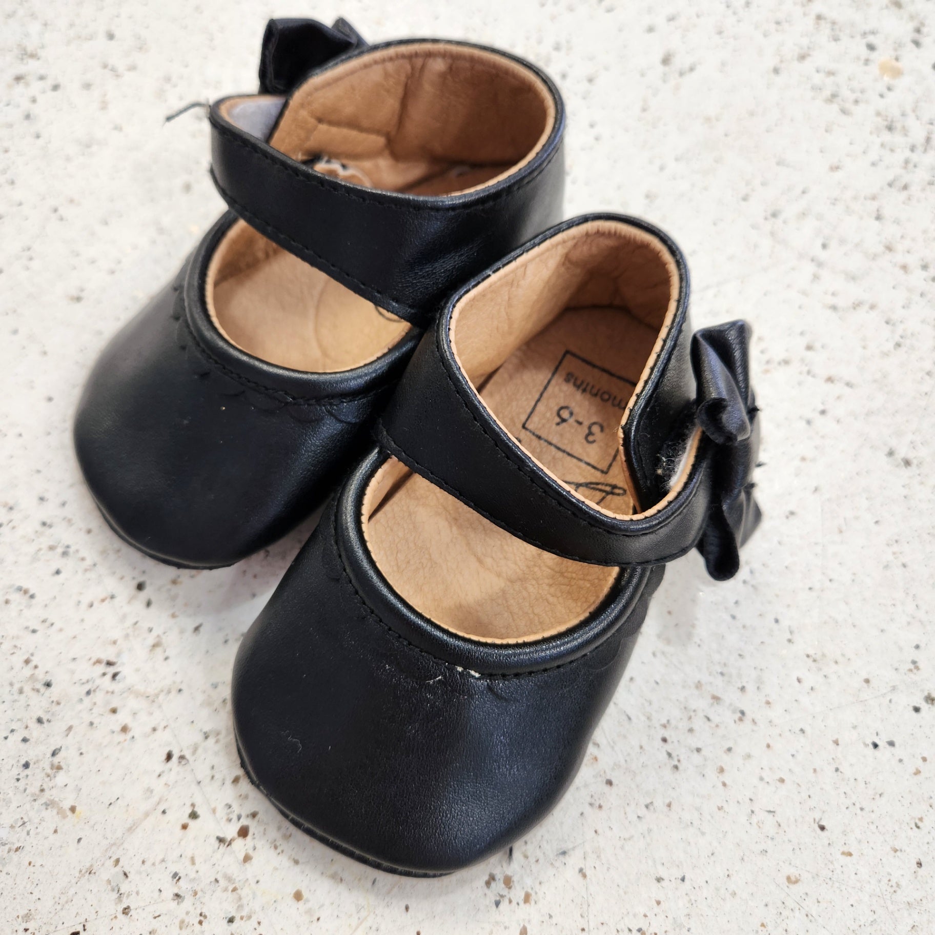 Size 3-6m | Baby Black Shoes | UBNUU