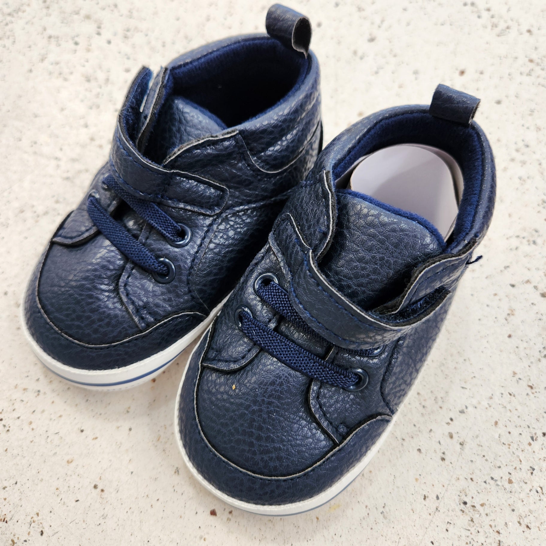 Size 4 | LUCKY BABY Navy Shoes NWOT | UBNUU