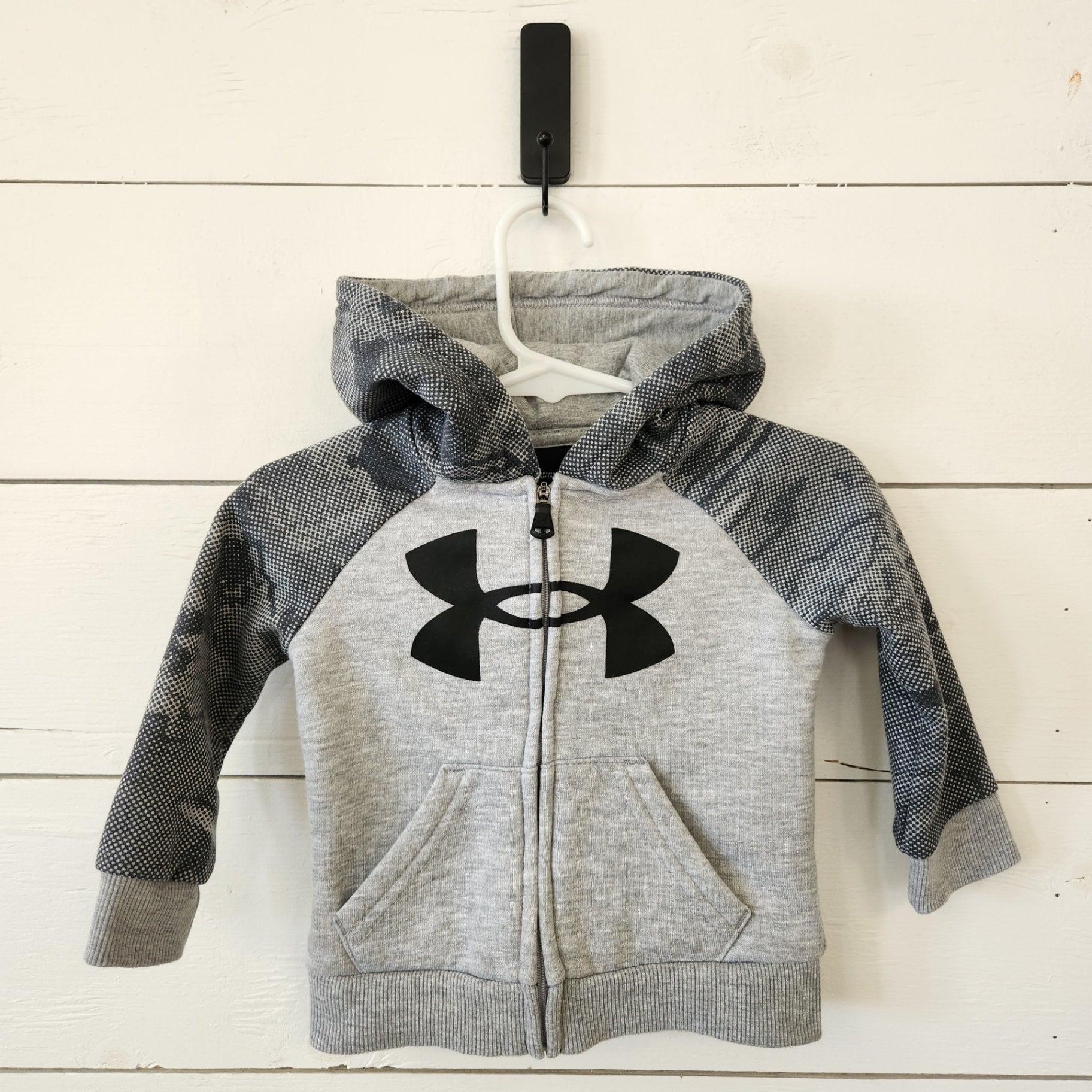 Size 3-6m | Under Armour Kids' Hoodie | UBNUU