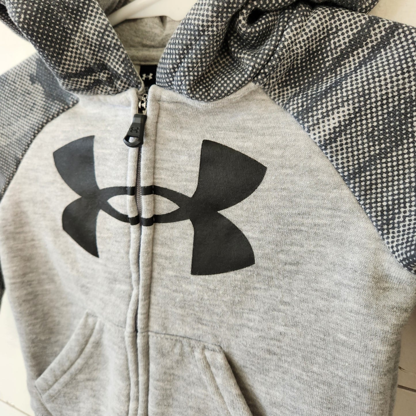 Size 3-6m | Under Armour Kids' Hoodie | UBNUU
