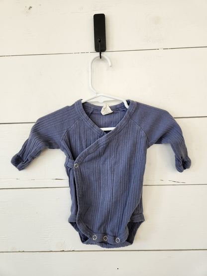 Size 0-3m | Kate Quinn Baby Bodysuit | UBNUU