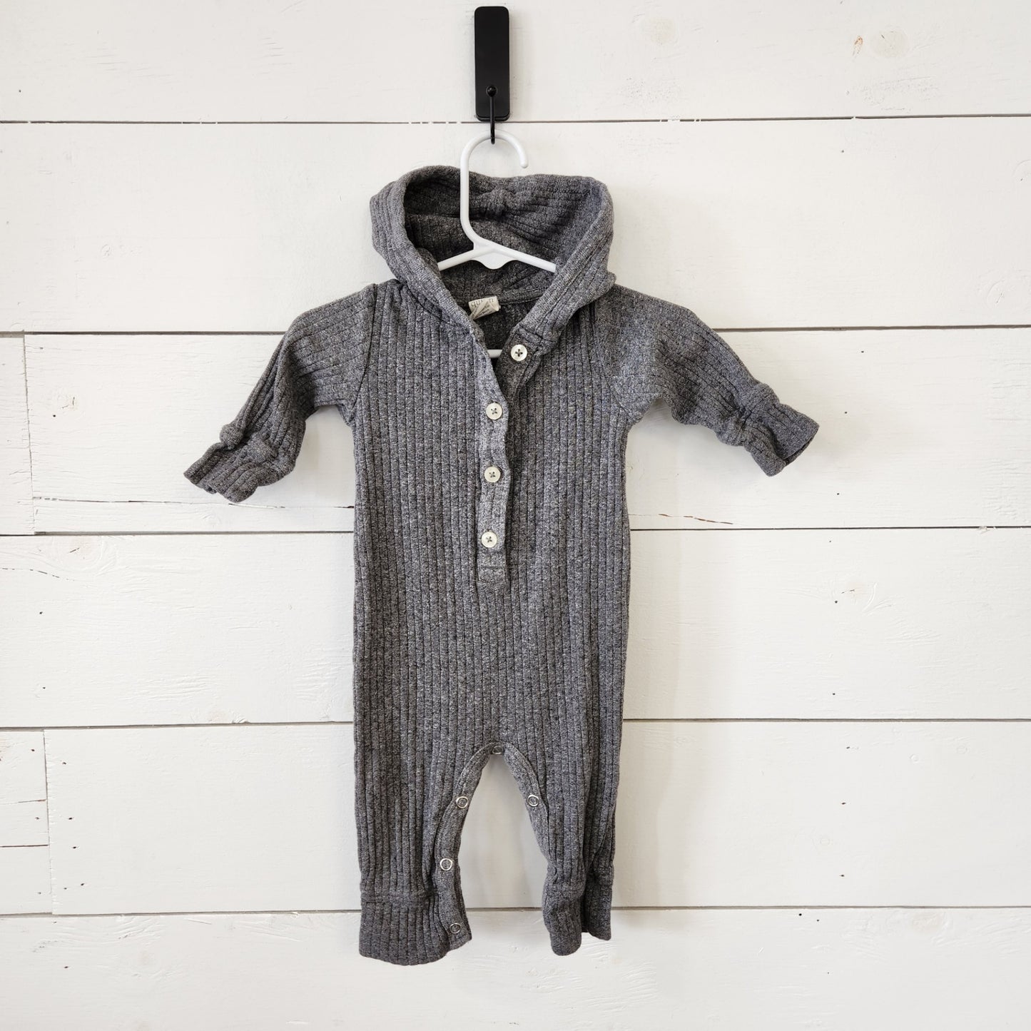 Size 3-6m | Kate Quinn Grey Baby Romper | UBNUU