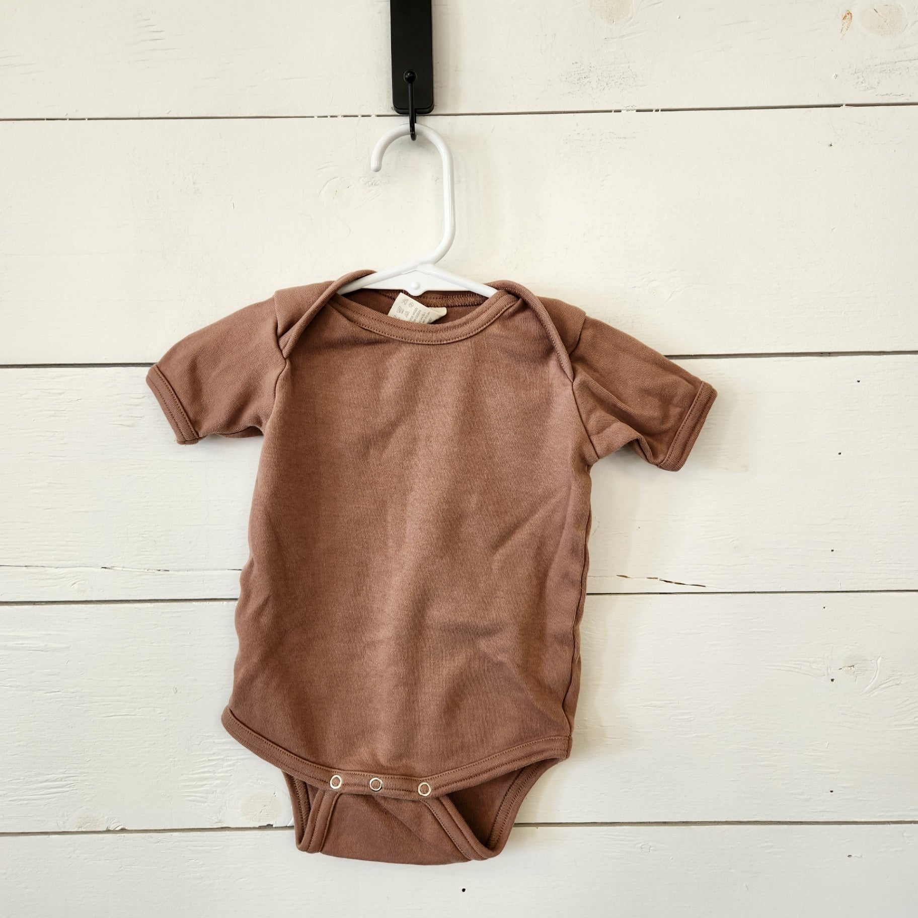 Size 6-12m | Kate Quinn Bodysuit | UBNUU