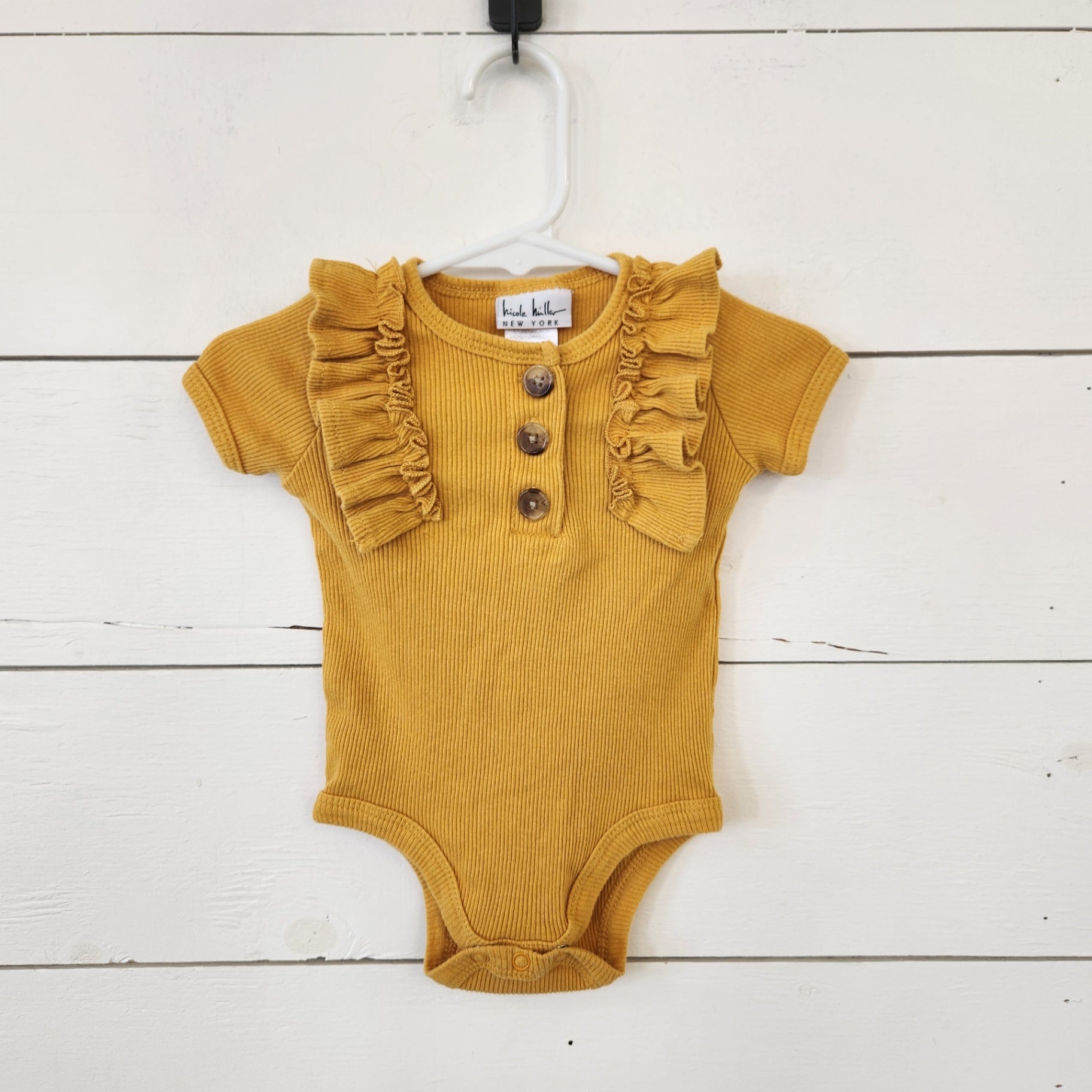 Size 3-6m | Nicole Miller NEW YORK Mustard Bodysuit | UBNUU