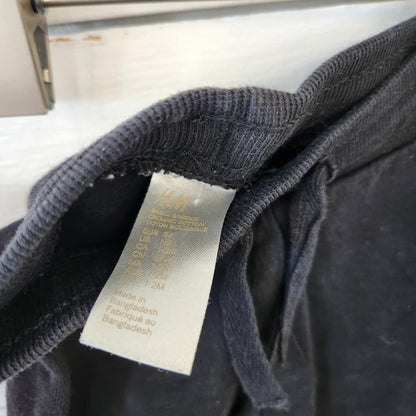 Size NB | H&M Black Pants | UBNUU