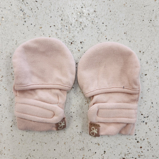 Size 0-3m | Goumi Pink Mittens | UBNUU