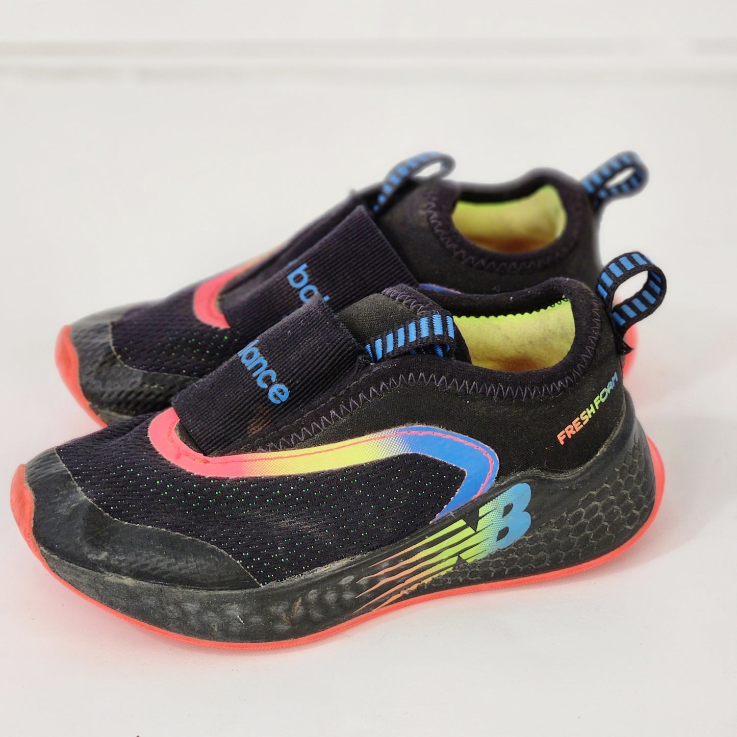 Size 8 | New Balance Kids' Shoes | UBNUU