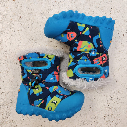 Size 4 | BOGS Kids' Boots | UBNUU