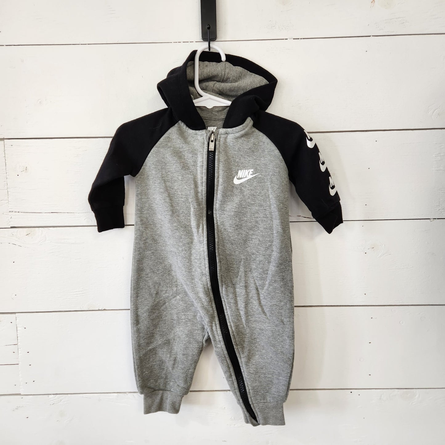 Size 6m | Nike Baby Romper | UBNUU