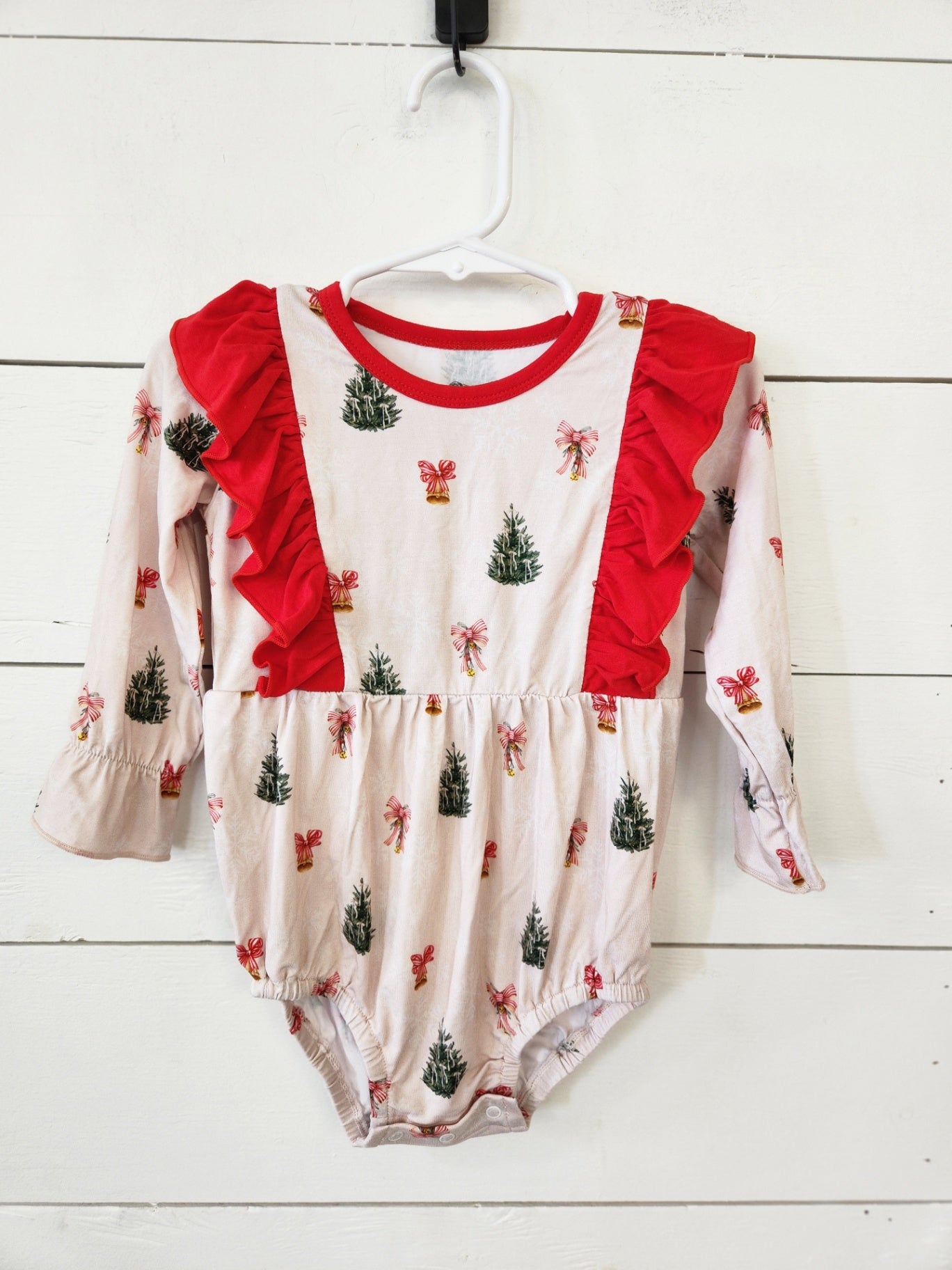 Size 12-18m | The Village Cloth Kids' Ruffle Bodysuit | UBNUU