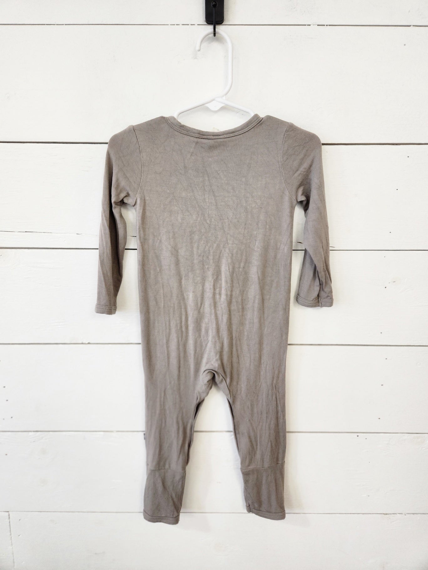 Size 12-18m | Kyte Beige Snap Sleeper | UBNUU