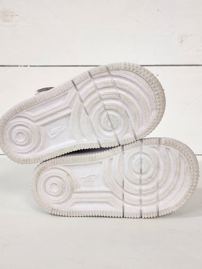 Size 6.5 | Nike Kids' Shoes | UBNUU